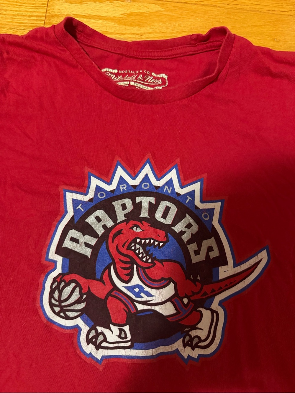Mitchell & Ness Red Toronto Raptors Graphic Tee - Picture 2 of 5